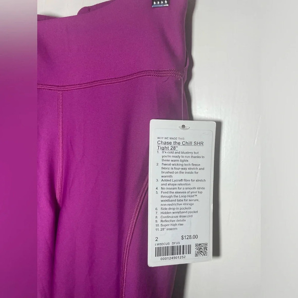 Lululemon Chase the Chill Super High-Rise Tight 28"
Deep Fuschia size 2 - Picture 3 of 11